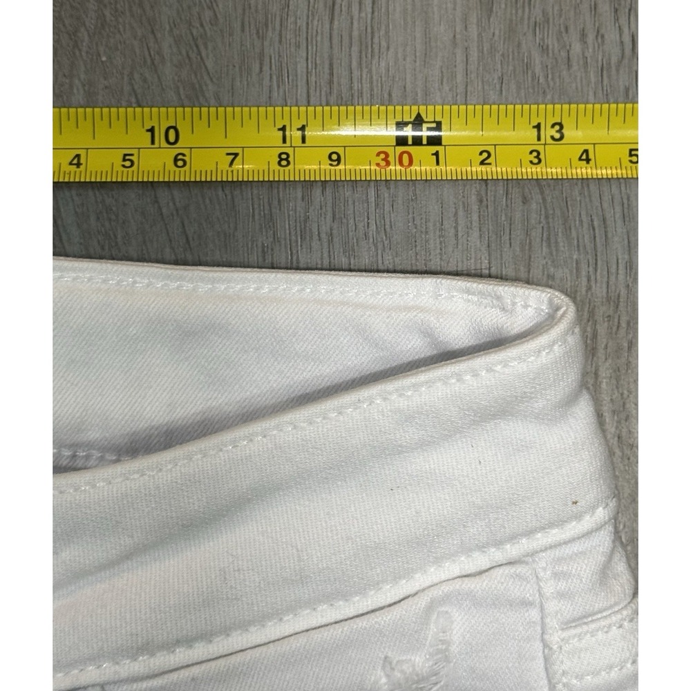 Paige Jax Knee Shorts Women Size 26 White Raw Hem Frayed 9" Cut Off Bermuda - Picture 2 of 7
